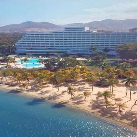 Paradise Puerto La Cruz Exterior foto